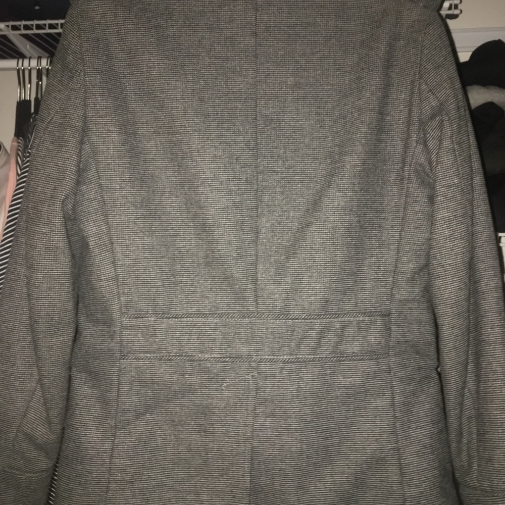 H&M Coat - Picture 2 of 3